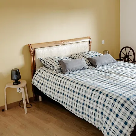 Ciel, De Charme Au Coeur Des Volcans D'auvergne, Detente Et Decouvertes Assurees, Massages, Plateau Fromages Sur Commande Hotel *
