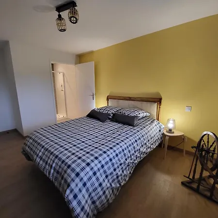 Ciel, De Charme Au Coeur Des Volcans D'auvergne, Detente Et Decouvertes Assurees, Massages, Plateau Fromages Sur Commande Hotel *